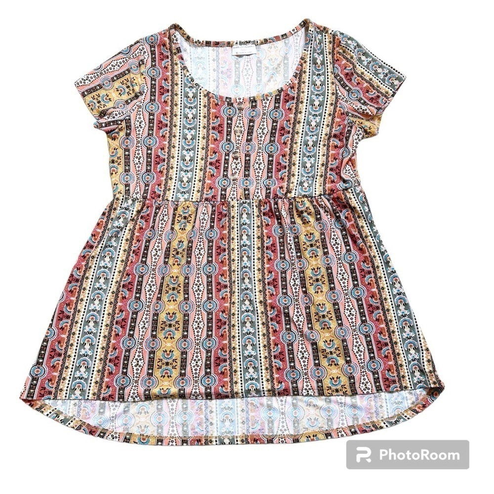 Bobbie & Brooks Vibrant High Low Top Size XL Soft, Stretchy Material